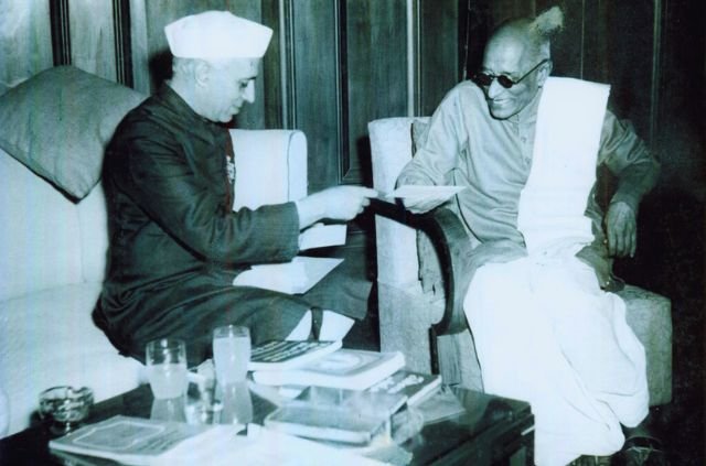 Chakravarti Rajagopalachari - The Statesman Behind Rajaji National Park 7 C. Rajagopalachari with Jawaharlal Nehru